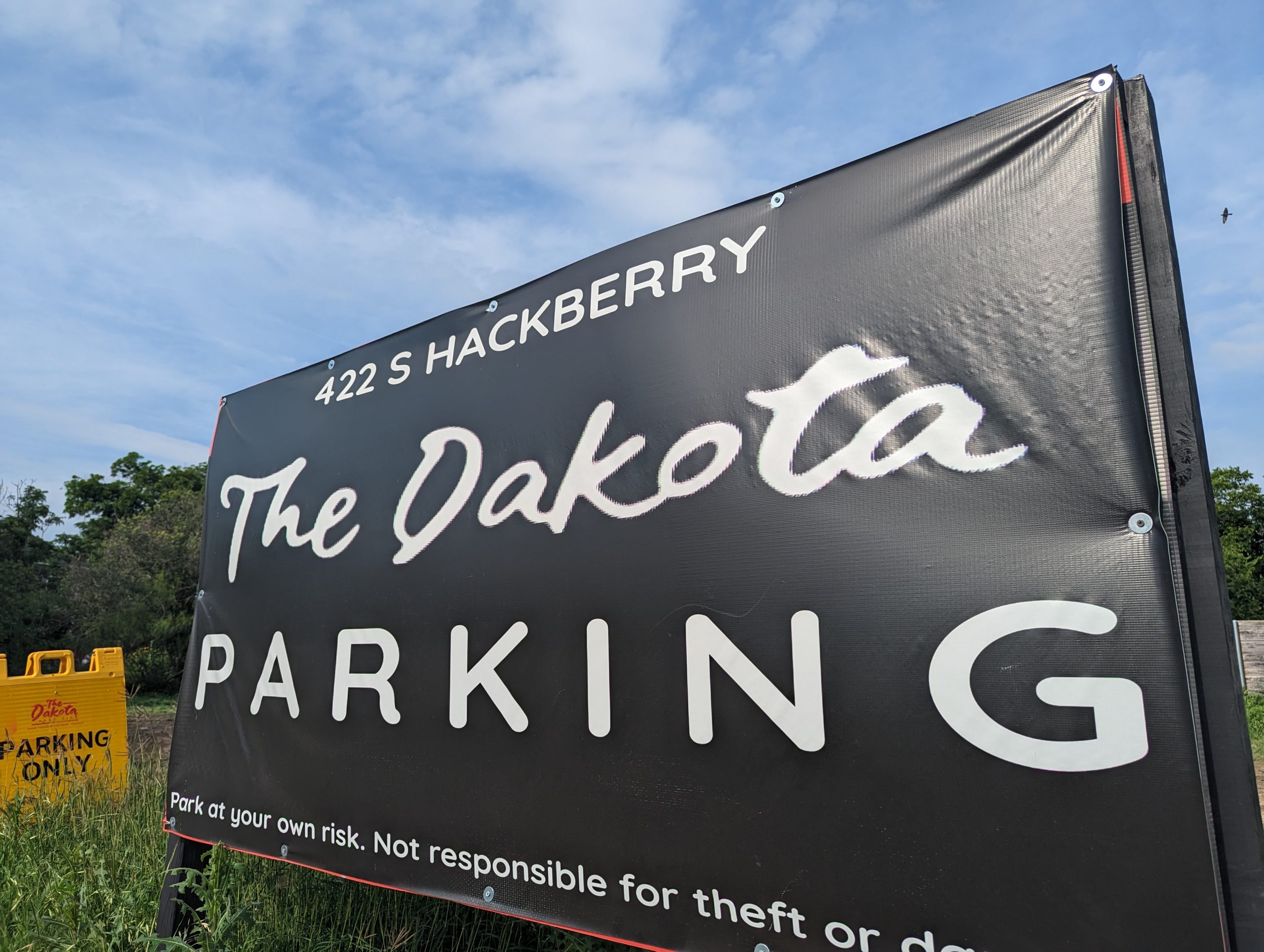 PXL_20230510_223007076.MP (1)